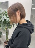 シフォンベージュ レイヤーショートボブ