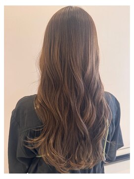 カウチ ヘアー ドレッシング(COUCH Hair Ｄressing) ロングヘアスタイル