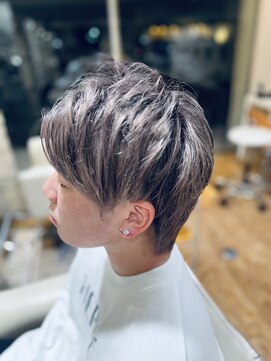 ヘアープログレス サバーブ Suburb ウルフ アッシュベージュ