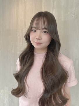 トテ(tote.) ブリーチなし透明感アッシュベージュ韓国ヘア