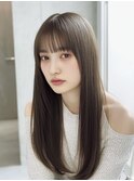 オリーブベージュ