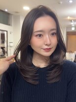ビュー フクオカ(VIEW FUKUOKA)&nbsp;セミロング/顔周り/前髪/レイヤー/韓国風