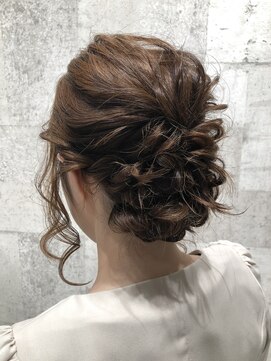 ザ シー 海老名(The C) [The C岩崎]お呼ばれヘア^_^ おフェミアレンジ◎