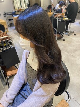 ジーナ 船橋(Zina) オトナ女子ツヤ髪アッシュカラーふんわりミディシースルーバング