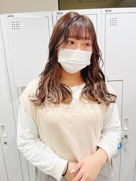 チェレ アズーリ 狭山店(Chere azuri) パッツン前髪/インナーカラー/イヤリングカラー/シースルー前髪