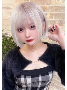 カプセル シンジュク(CAPSULE) ☆ CAPSULE☆ ホワイトカラー＆ボブ