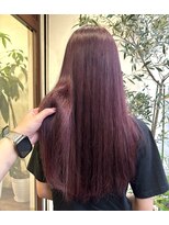 アン(Hair make un)&nbsp;ワインレッド