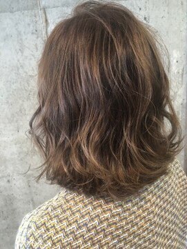 ヘア ルーナ バイ アプリーレ(hair lune by Aprire) ラベージュミディアムゆるふわボブ20代30代