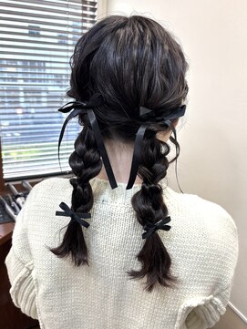 クレア(Crea) 結婚式 お呼ばれ ヘアセット 編みおろしツイン