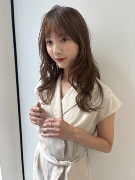 ユーフォリア 青山(Euphoria) 大人美人艶カラーベージュ小顔カット透明感レイヤーロング