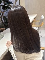 スリー ナカノシマ(three. Nakanoshima)&nbsp;艶たっぷりグレージュカラー