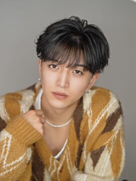 【SKILL】メンズ/ブリーチ/眉毛/パーマ/フェザーパーマ/