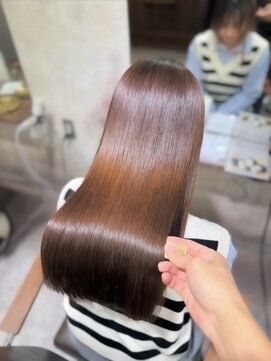 プレバイイオエ 三宮店(pre. by ioe) 髪質改善/黒髪/小顔カット/縮毛矯正/レイヤーカット