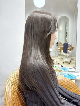 ティエラ 原宿 表参道(Tierra) 【美侑】プレミアムケアカラーで叶う透明感抜群チャコールグレー