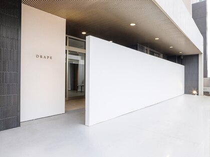 ドレープ(DRAPE)の写真