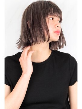 ヘアサロン ガリカ 表参道(hair salon Gallica) ☆ ダークグレージュ & 毛束感 ☆ 小顔外ハネボブ ♪