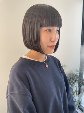 トレス(TRESS) 切りっぱなしボブ/簡単スタイリング/黒髪