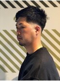 フェードカットスタイル【BARBER-BAR】