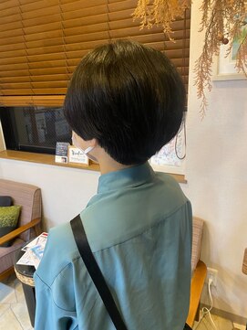 ボンドヘアー(Bond Hair) ショート