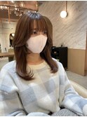 斜めバングデザインカラーグレージュ【韓国ヘア/顔まわり】