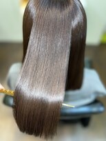 エムスリーディーミュゼステージ(M3D)&nbsp;ピコカラー＆トリートメントストレート仕上げ。