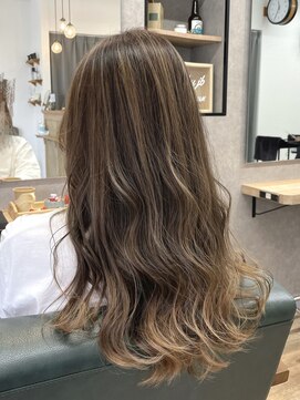 リベストバイジェービー 稲毛(li best. byjb) 大人ガーリー/ハイライト/ベージュ/モード【稲毛/稲毛駅】