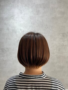 アヴァンセ(Avancer) ショートでも艶やかな髪へ/辻堂/カット/ショート/ボブ