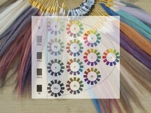 【カラー剤は常に最新のものを】・・・トレンドに合わせた色味の調合♪