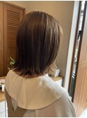 ベージュカラー
