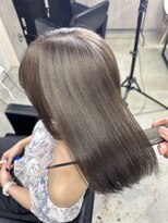 ラフィット 香椎(lafit)&nbsp;グレージュ　透明感カラー艶カラーブリーチカラー髪質改善