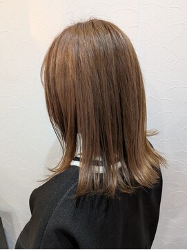 ロニ(Roni) 柔らかグレージュ