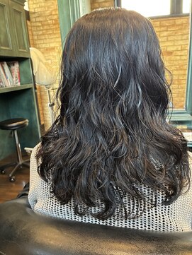 モナン 海老名(Monan) ミディアムパーマ ゆる巻き ゆるふわパーマ