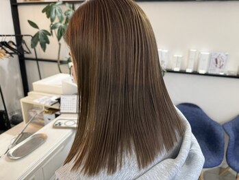 アズ(Az)の写真/美容業界で話題の最新トリートメントで 細毛、ダメージ毛など幅広い髪のお悩みを解消◎しなやかな艶髪へ*