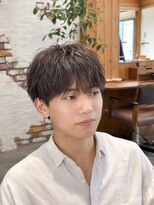 ラシェル パル ノエル(Laciel par Noel)&nbsp;韓国マッシュセンターパートダウンパーマニュアンスパーマウルフ
