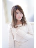 ナチュラルミディアムボブ