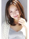 Sungoose カーキグレージュ大人かわいいフェザーバング