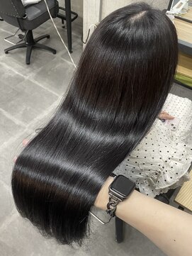 ノア 奈良駅前店(NoA) 艶髪髪質改善　艶カラー　uptogloss　奈良市　シルバーアッシュ