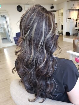 ヘアー アンド アイラッシュ エム(Hair EYELASH EX M)の写真/お客様一人ひとりが求める、幅広いカラーご要望に対応できる技術力◇