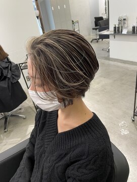 キング 高槻(K!ng) 縮毛矯正髪質改善ハイライトレイヤーカット高槻美容室エクステ