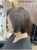 白髪ぼかし/イメチェンヘアスタイル/前髪カタログ/ショートボブ