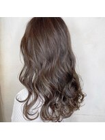 ベレッタ ネヤガワ(veretta. neyagawa)&nbsp;ウェーブロング/ニュアンスカラー/透明感カラー/くすみベージュ