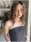 外国人風パーマ　くせ毛風パーマ　ミディアムパーマ