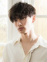 ユーフォリア 渋谷グランデ(Euphoria SHIBUYA GRANDE) 刈り上げマッシュ 緩めパーマ ニュアンスパーマ MOMO