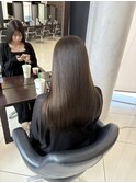 オリーブグレージュ