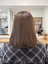 バム(BaM)&nbsp;切りっぱなしボブ