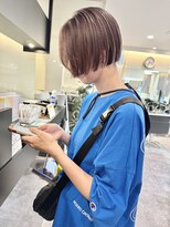 ケンジ 横浜(KENJE)&nbsp;ミニボブ/切りっぱなしボブ/ミルクティーベージュ/ブリーチ