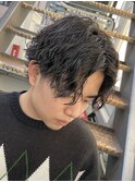 センターパートスパイラルパーマ