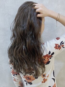 ムウ 難波(MOU) ハッシュカットフルバング似合わせカットレッドブラウン20代30代