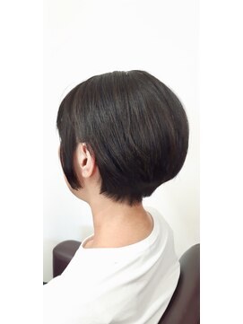 ヘアーヒーリングサロン アズ ラグジュアリー(hair healing salon az luxury) ショートボブ