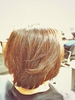 キャン 温品店(CAN)&nbsp;【CAN】　ミセスにおすすめ！ミディアムボブ×グレイカラー